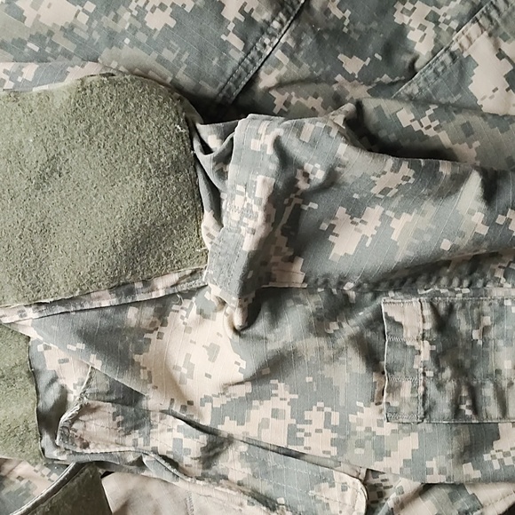Authentic Army combat  Jacket - Picture 5 of 7